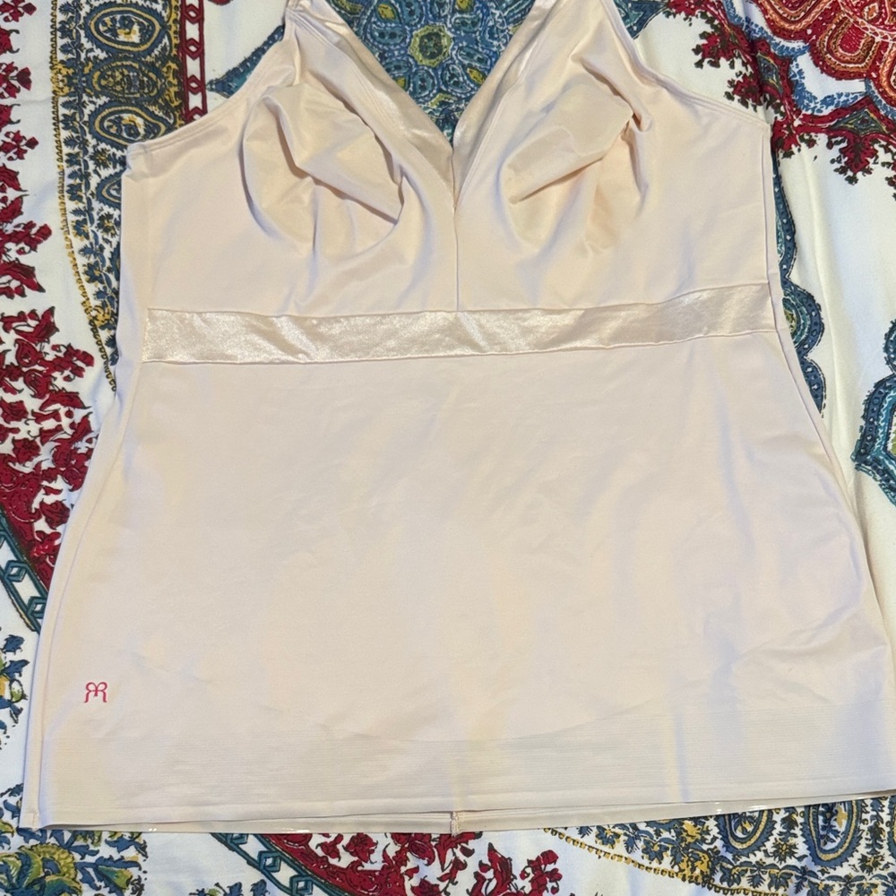 Ruby Ribbon Cream Shapewear Top
